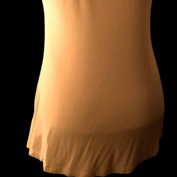 PATTY BOUTIK- NWOT Short Sleeved, flowing Soft Ne - Picture 6 of 6